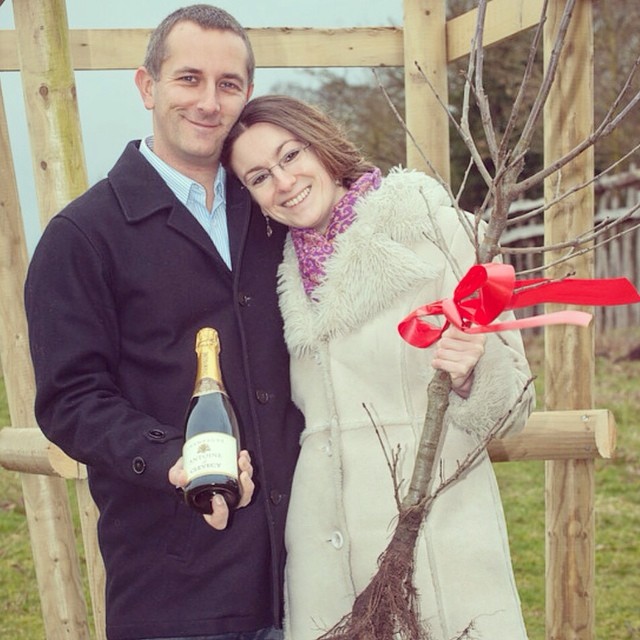 10576014_600006206776040_1170480010_n