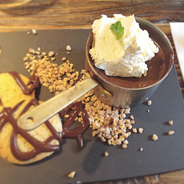 10597393_690502957707502_1601564499_n